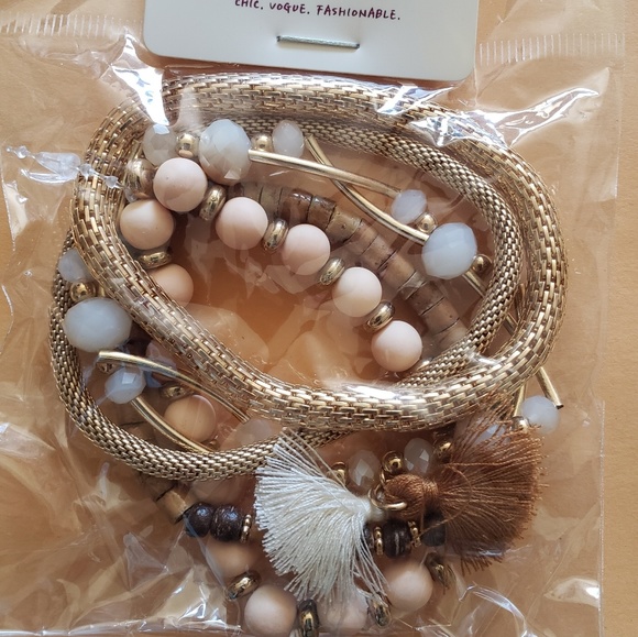 Mesh Chain And Bead 5 Pc Stretch Bracelet - Picture 2 of 5